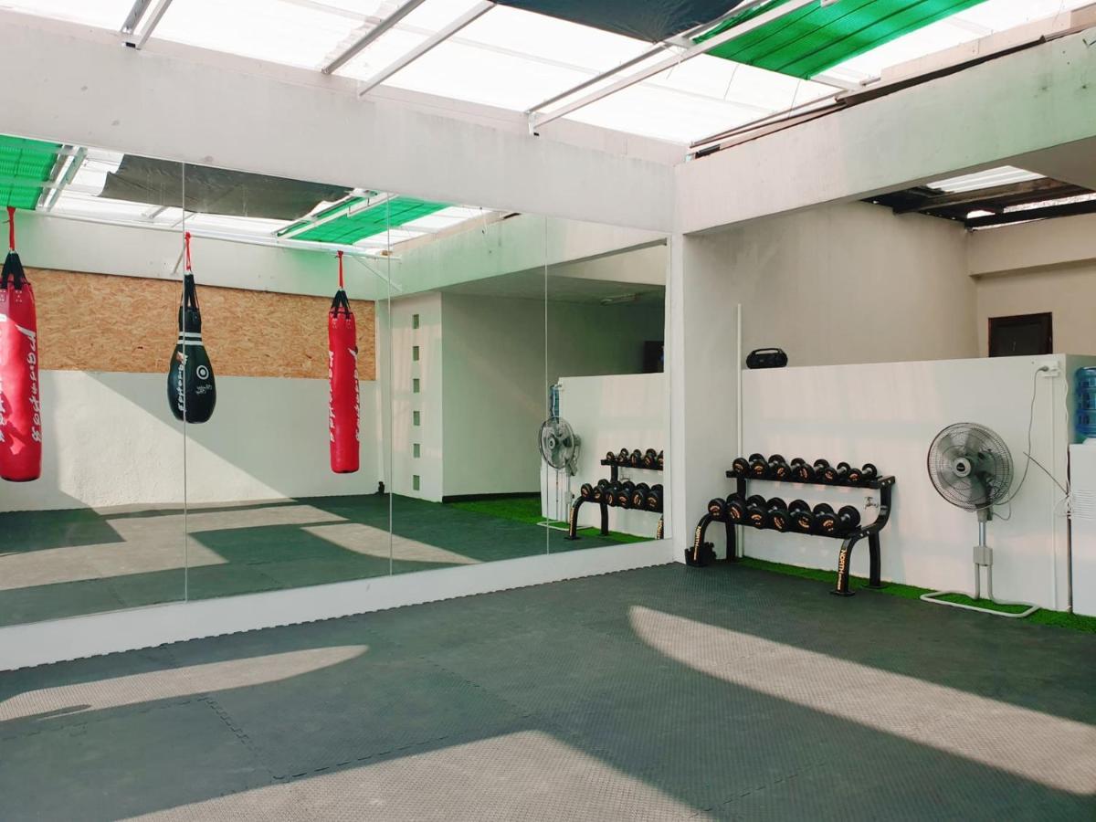 בנגקוק Kru Nat'S Bed & Breakfast W/ Private Rooms & Gym מראה חיצוני תמונה